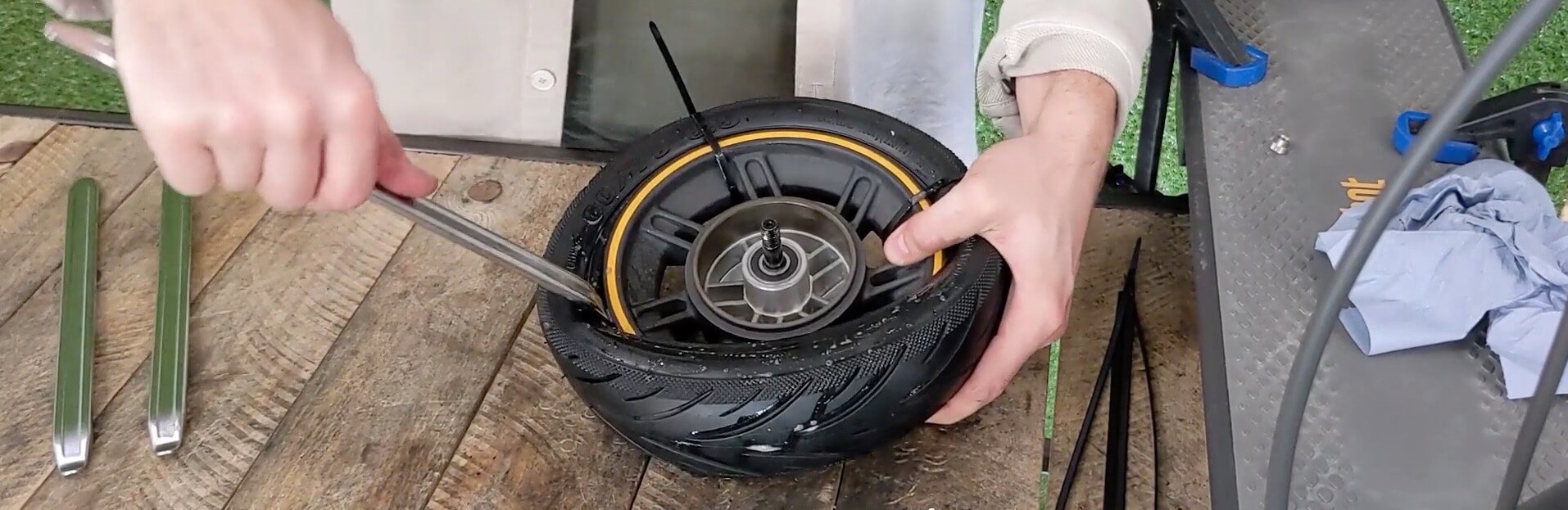 Montage du nouveau pneu